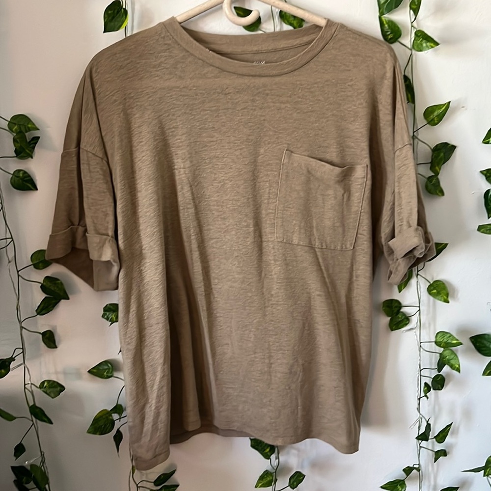 Oversized pocket tee